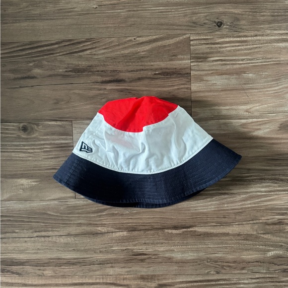 RedBull Racing Bucket Hat - Picture 3 of 6